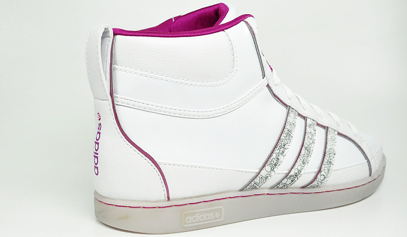 Buty Adidas Agashae Mid W (G31764)