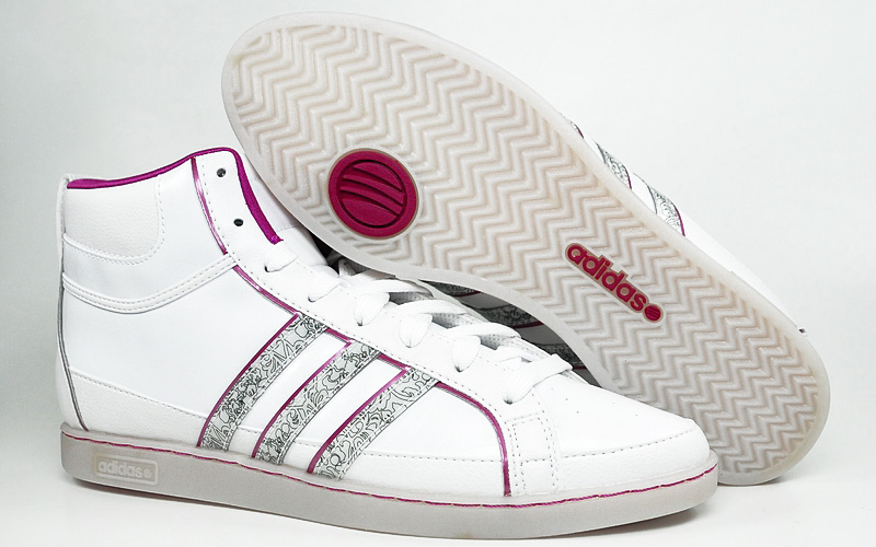 Buty Adidas Agashae Mid W (G31764)