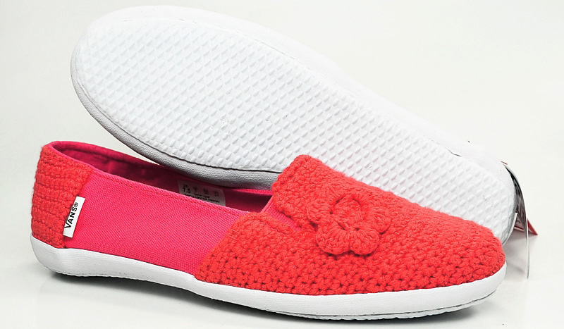 VANS Bixie (OY668Q) Krochet Kids