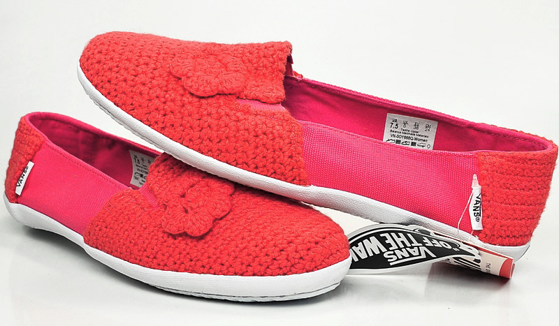 VANS Bixie (OY668Q) Krochet Kids